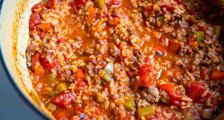 30-Minute Stuffed Pepper Soup