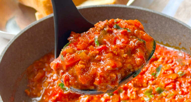 Cafeteria Spoon Burgers