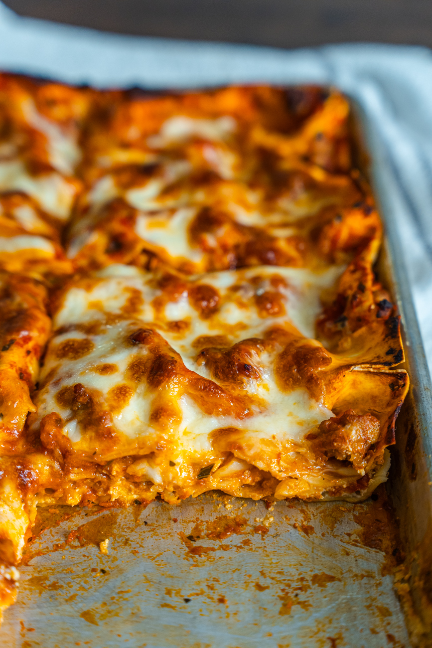 Easy Sheet Pan Lasagna Vertical 23