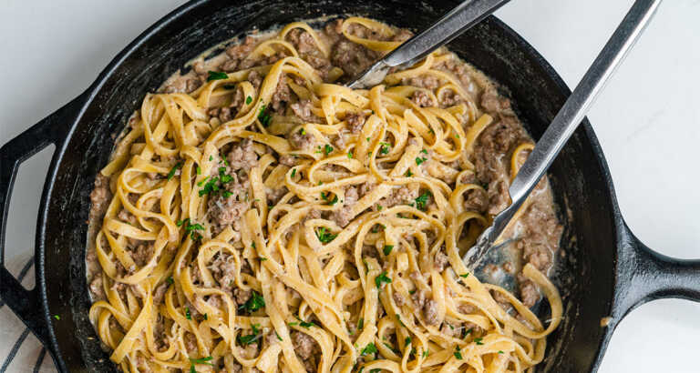 Garlic Butter Beef Pasta