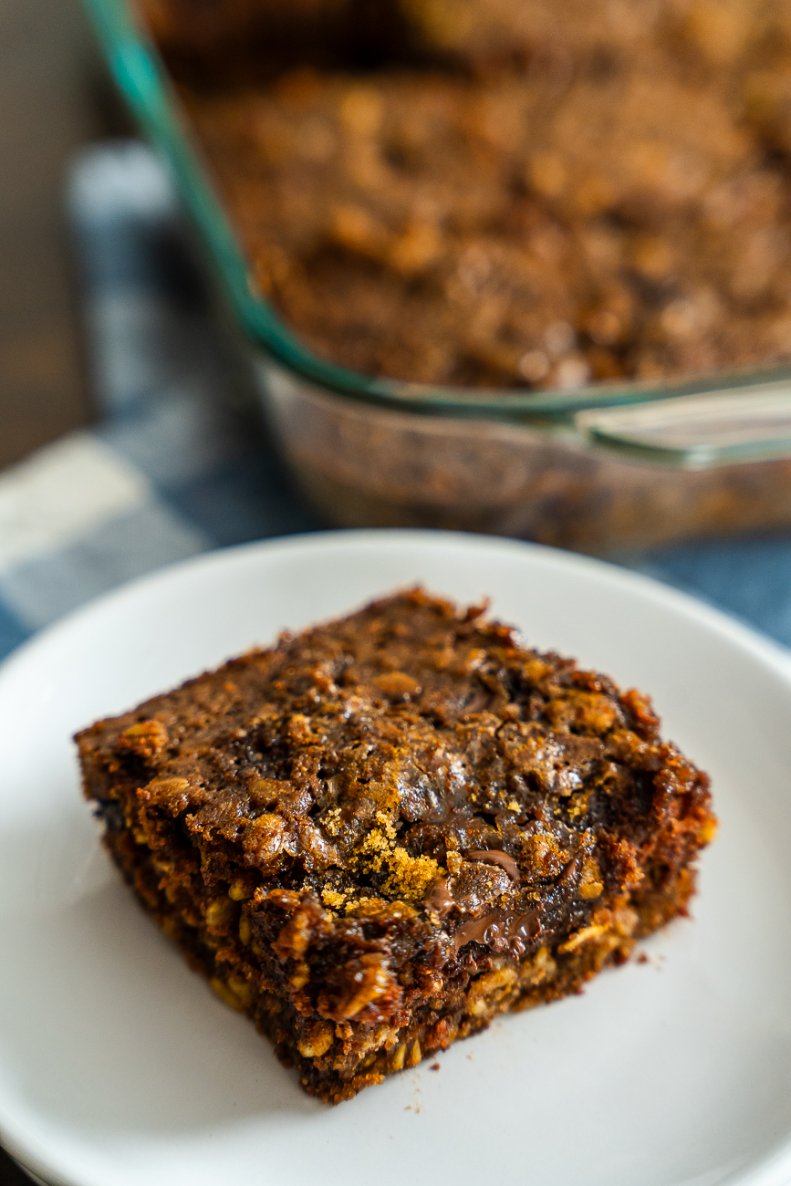 Pantry Cake Vertical 12