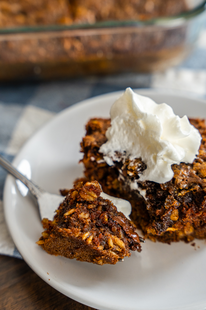 Pantry Cake Vertical 20