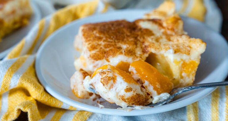 Peaches and Cream Granny Cake