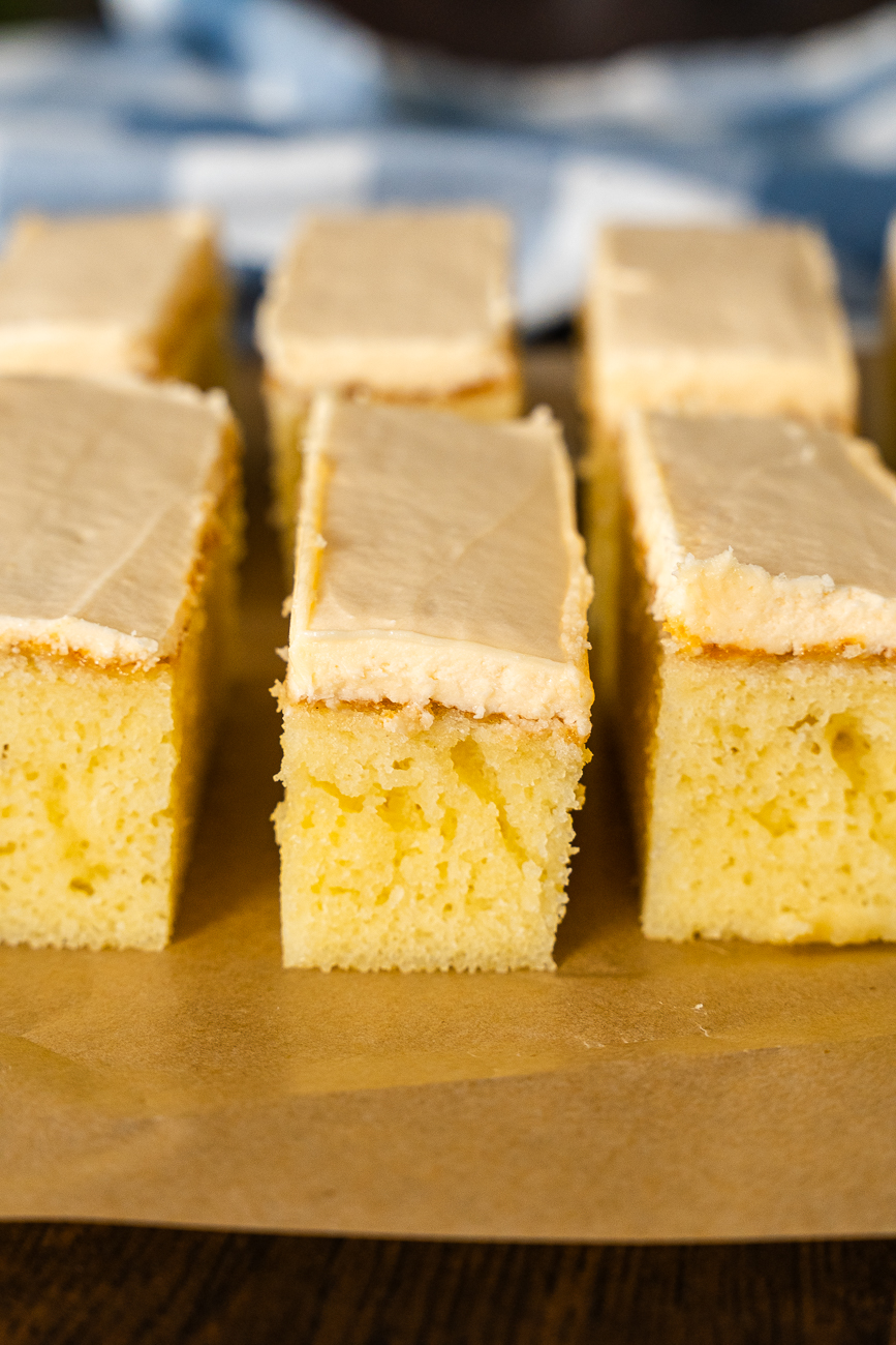 Philly Krimpet Cake Vertical 15