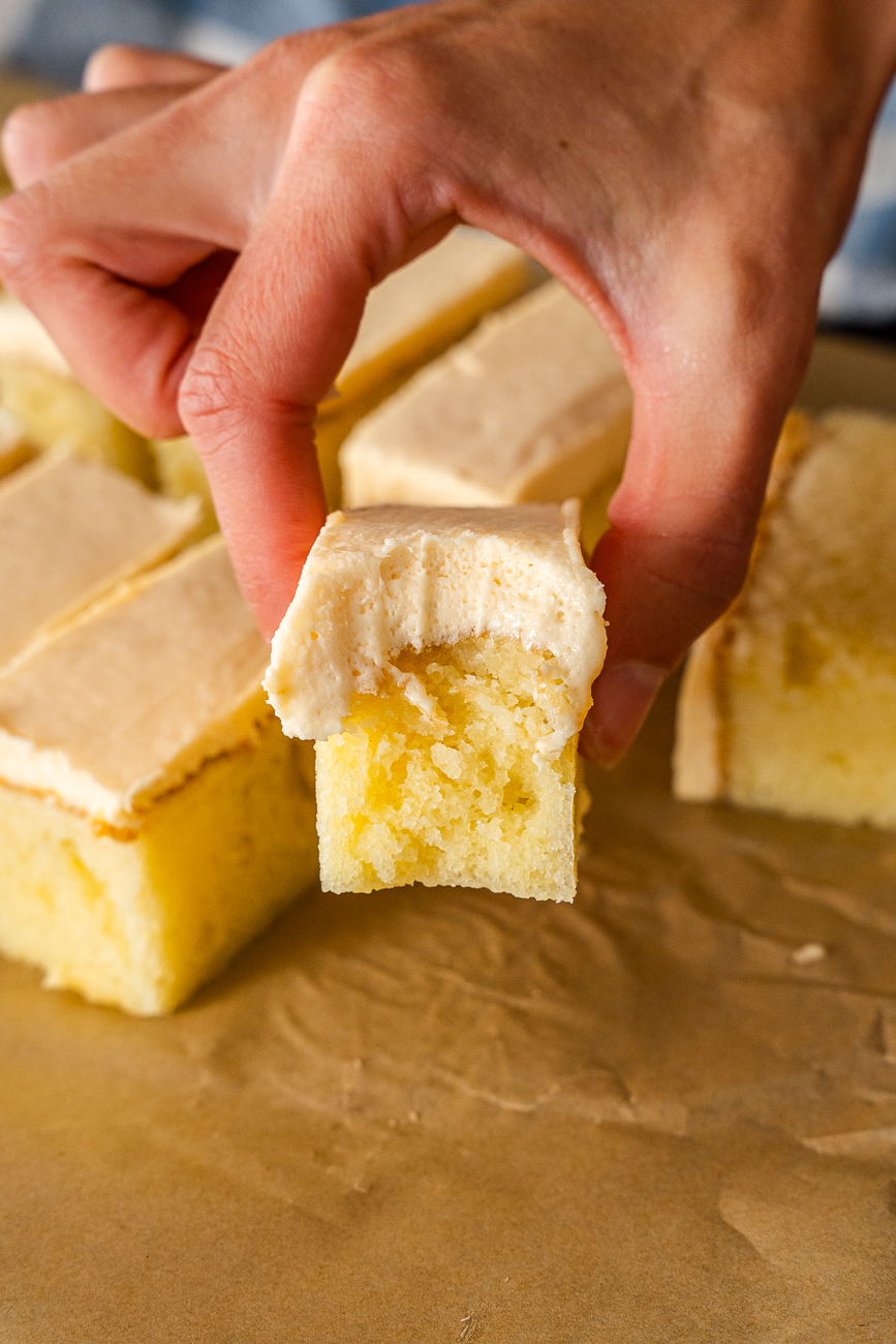 Philly Krimpet Cake Vertical 26