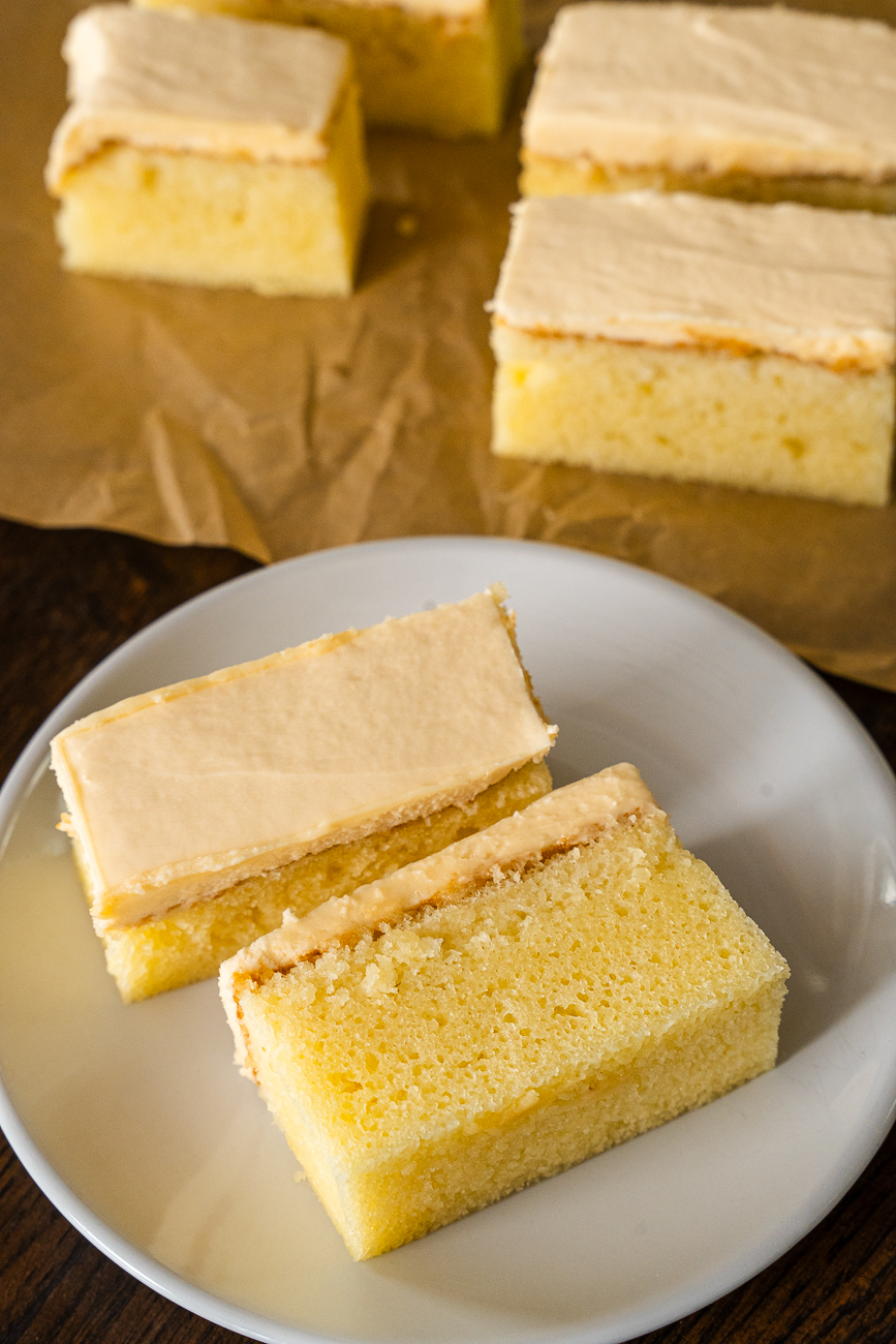 Philly Krimpet Cake Vertical 29