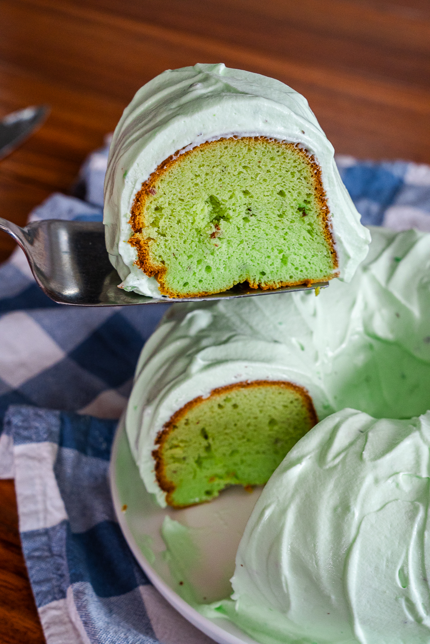 Pistachio Bundt Cake Vertical 6