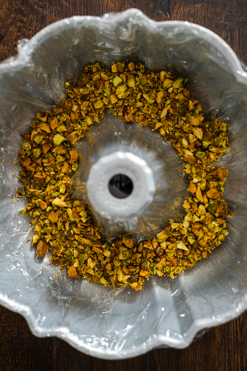Pistachio Cheese Ring Vertical 4