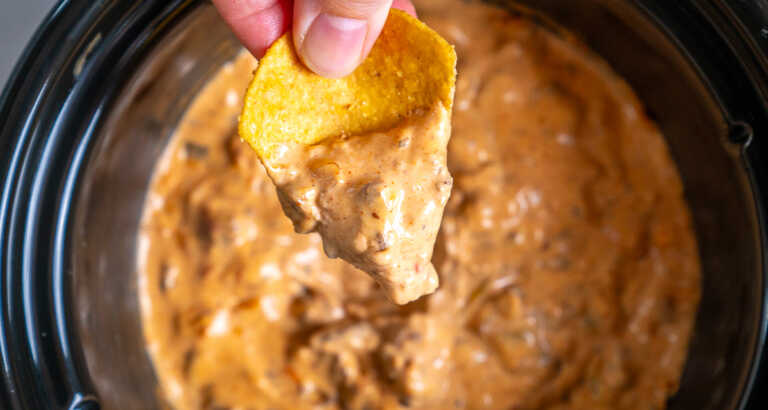Slow Cooker Cream Cheese Taco Dip