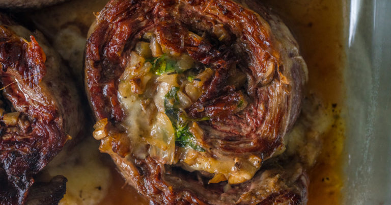 Cheesy Spinach and Mushroom-Stuffed Steak Rolls